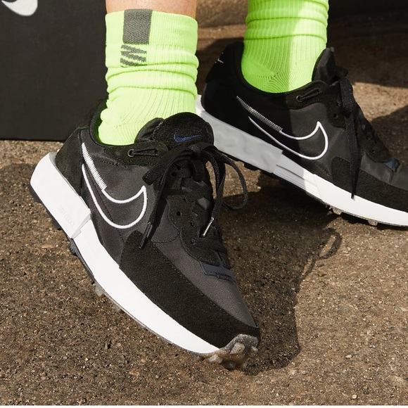 Nike Shoes - Nike Fontanka Waffle